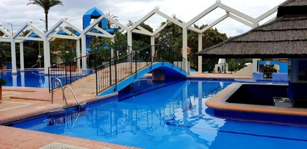 Parking Privado Benalbeach 베날마데나코스타 외부 사진