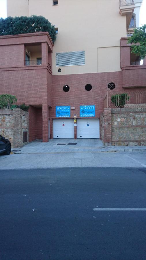 Parking Privado Benalbeach 베날마데나코스타 외부 사진