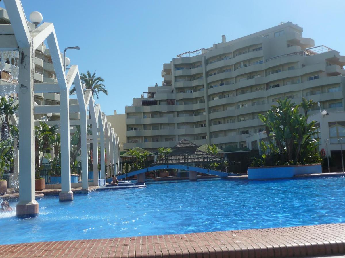 Parking Privado Benalbeach 베날마데나코스타 외부 사진